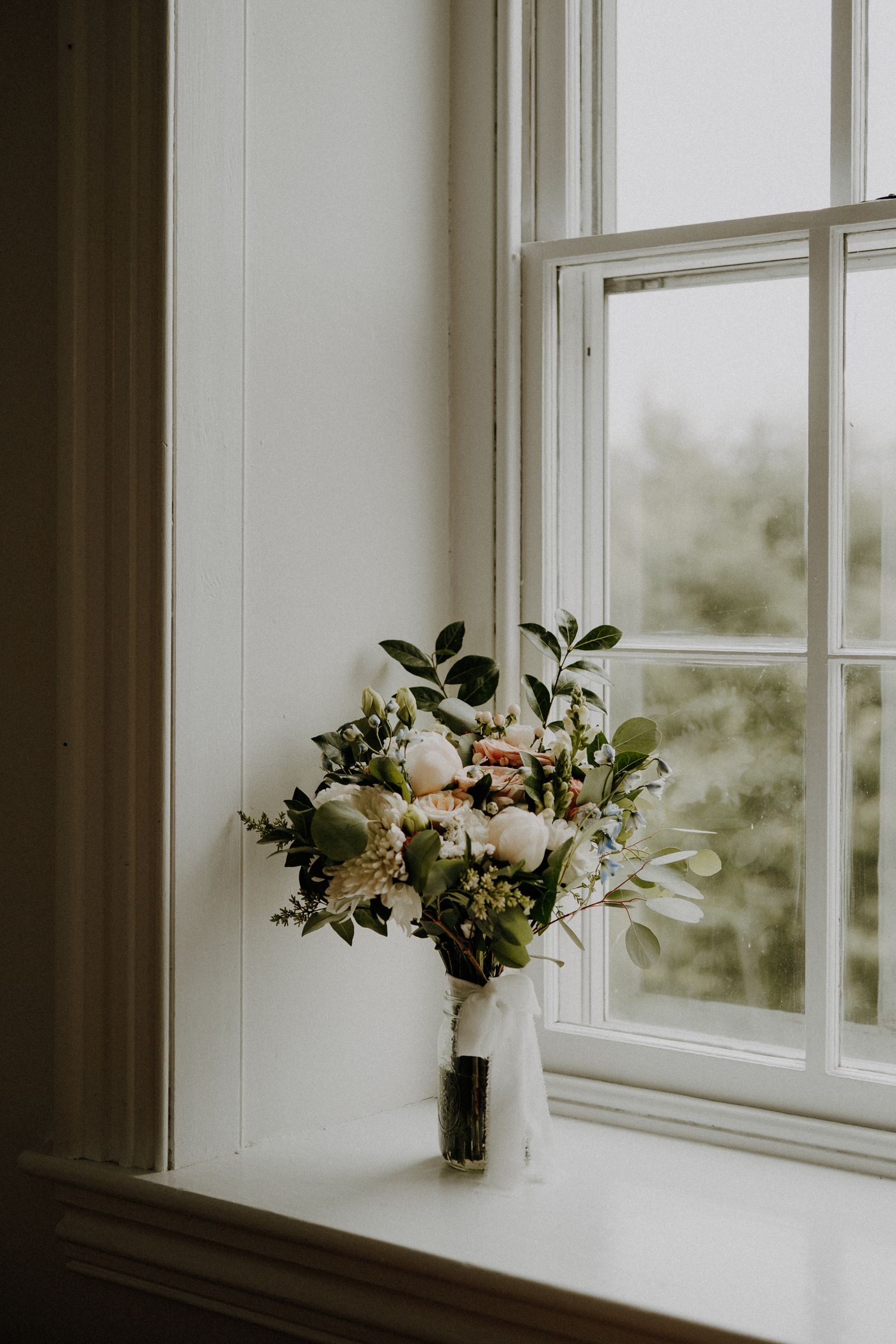 Wedding bouquet details